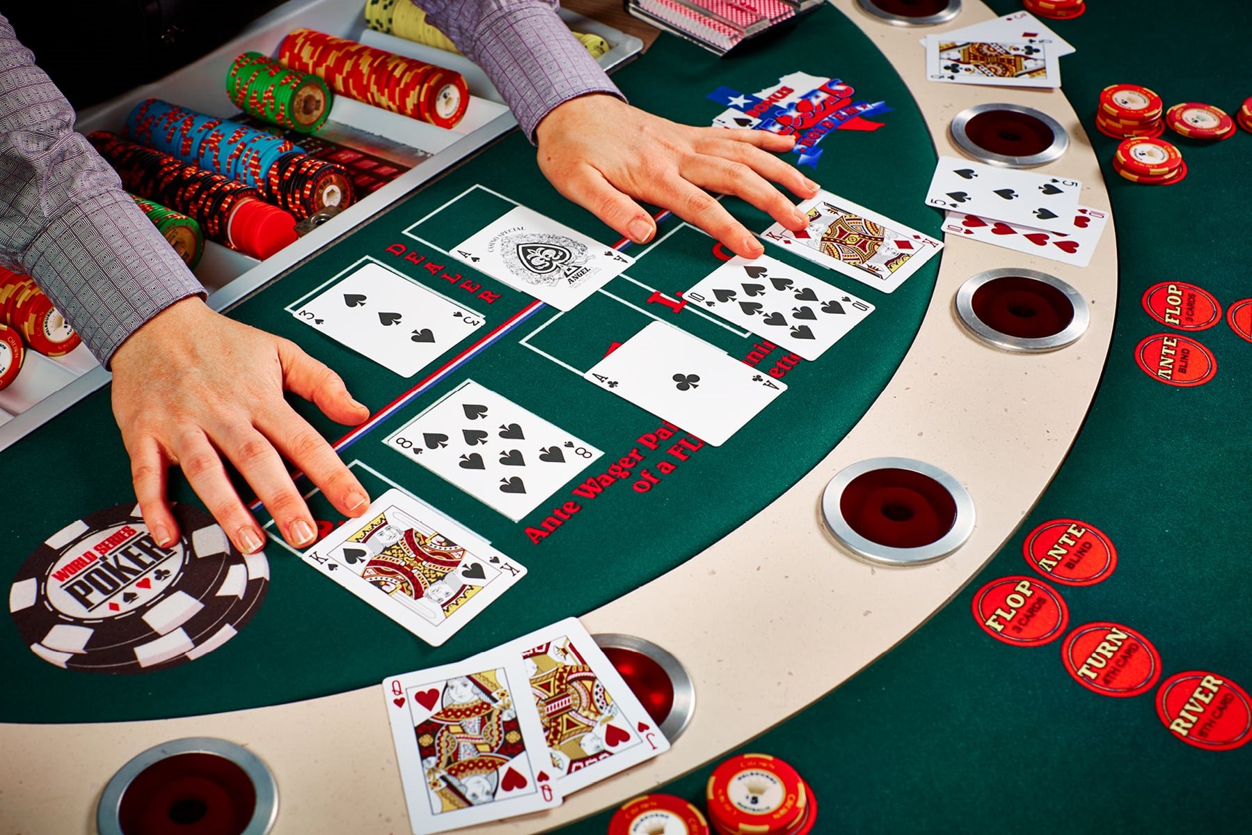 Strategi Bermain Poker: Menangkan Permainan dengan Cerdas